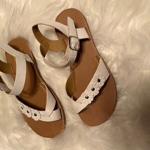 Little girl summer sandals